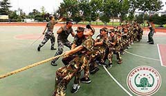 河南国防小卫士军事夏令营