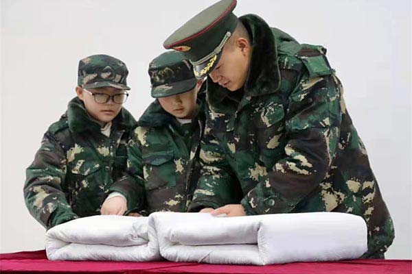 （济南）7天先锋少年军事冬令营